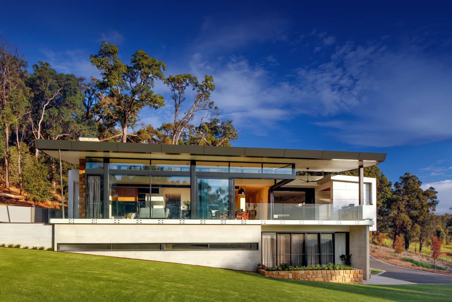 Award-winning luxury custom home by Kings Rd Construction Perth