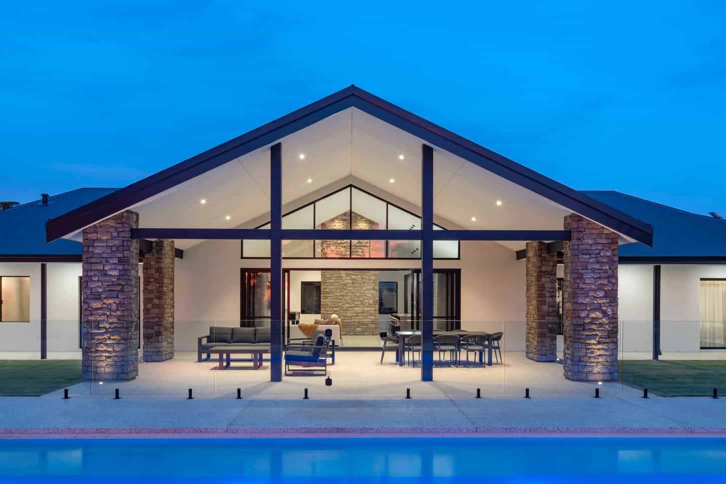 Liberte Crescent single storey luxury home — Kings Rd Construction Perth